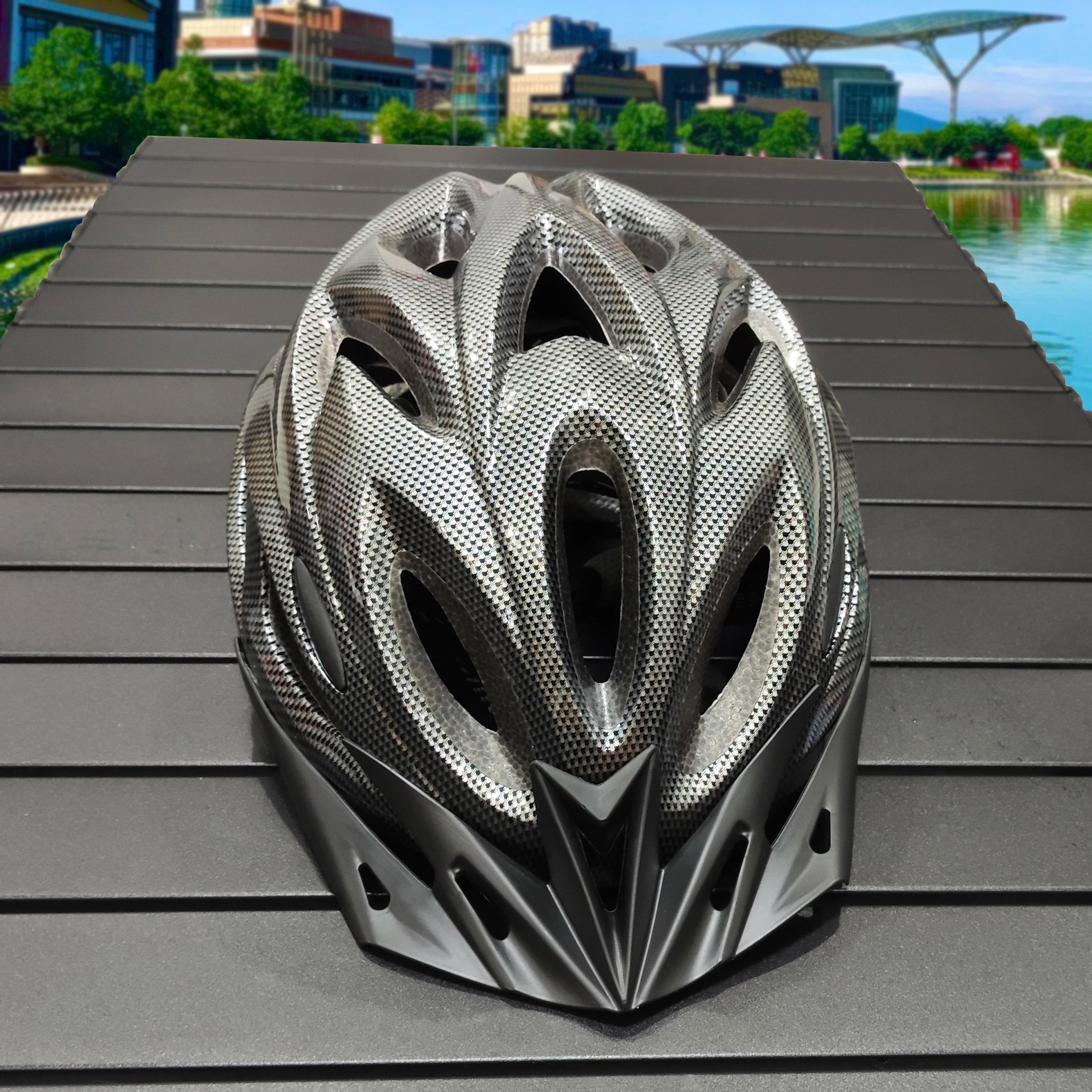 Casco da Ciclismo Leggero con Protezione Integrata – Comfort Premium per e-bike e monopattini elettrici